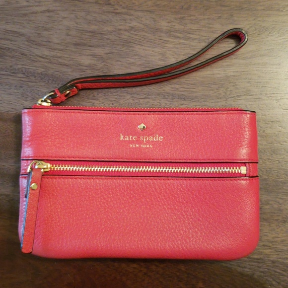 kate spade Handbags - Kate Spade Wrislet
